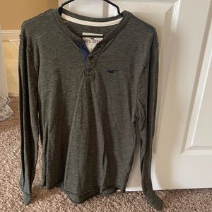 Men’s hollister long sleeve shirt